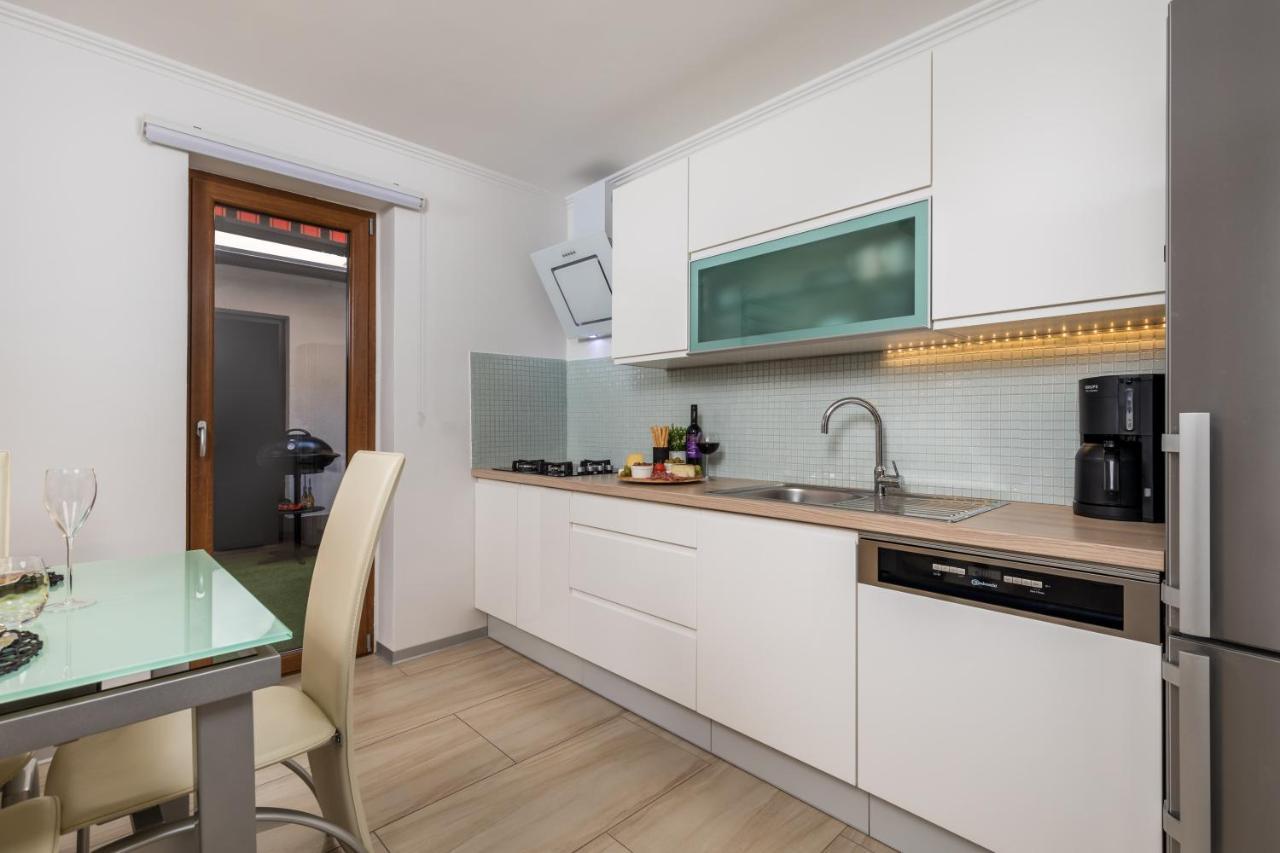 Nobis Apartment Rijeka Luaran gambar
