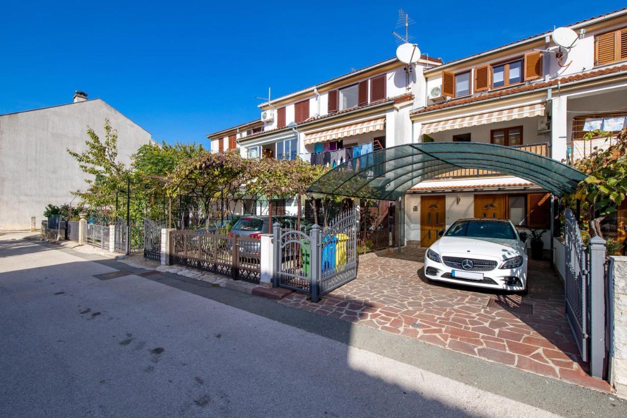 Nobis Apartment Rijeka Luaran gambar